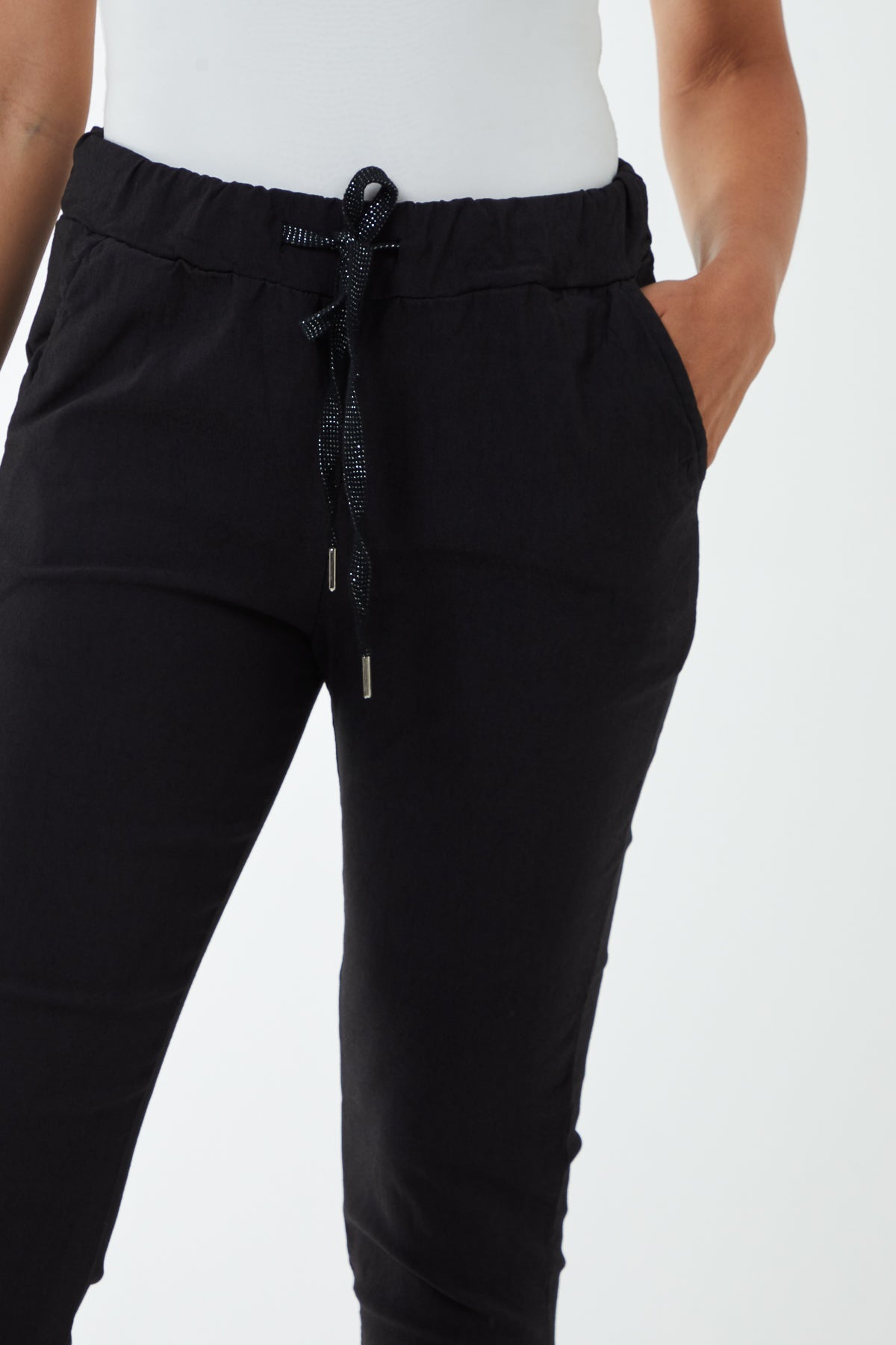 Glitter Drawstring Pocket Capri Trousers